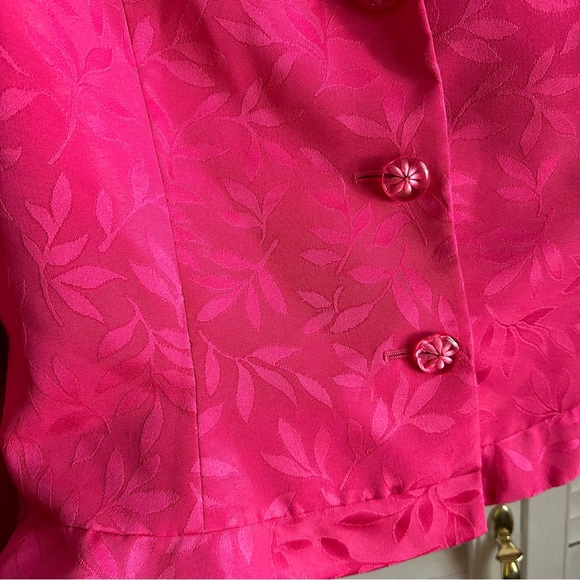Size 16 - Le Suit - Pink - Picture 3 of 7
